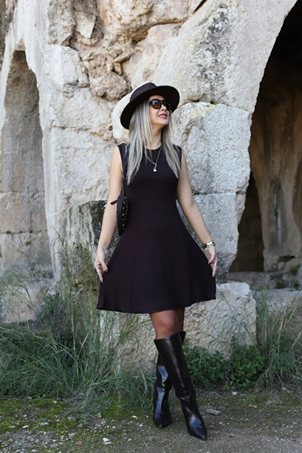 Bitter Brown Zero Sleeve Basic Dress - 2