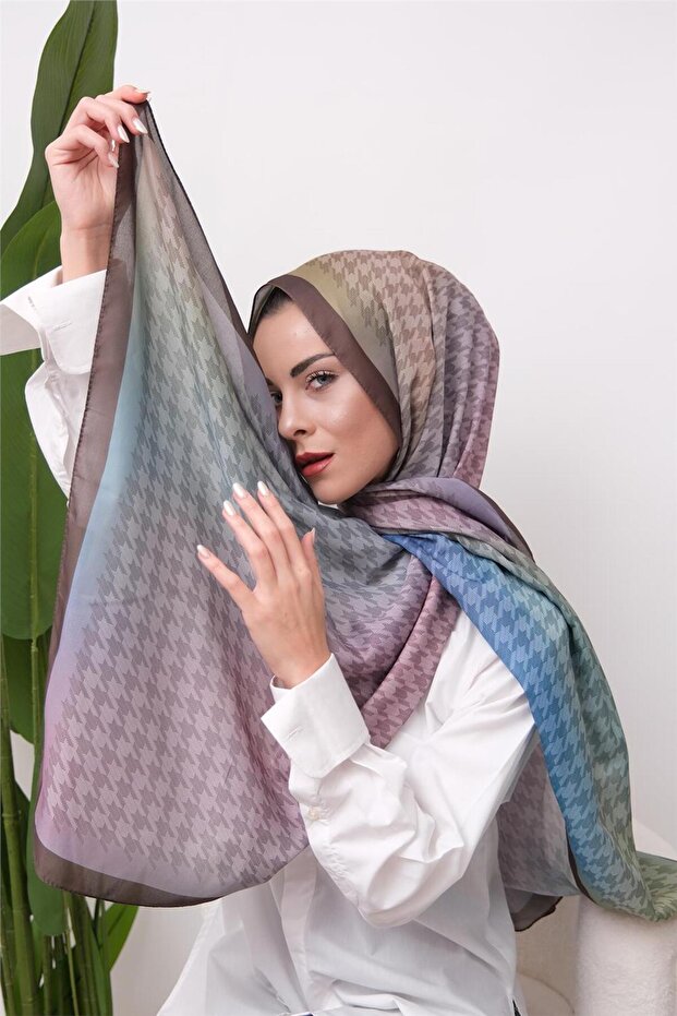 شال ناعم رقمي بنمط متدرج من كازاياكي - 2