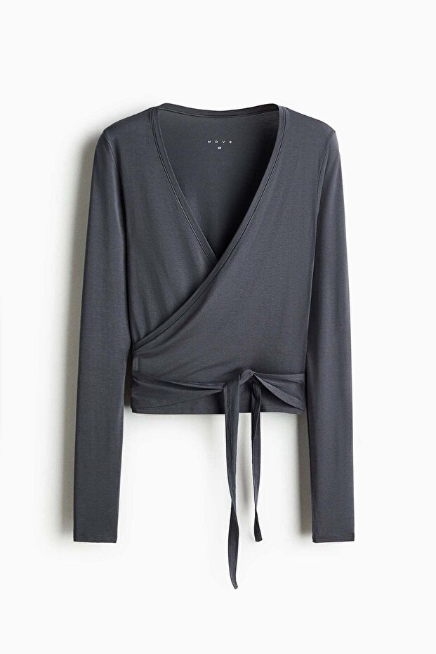 Sports wrap top in modal