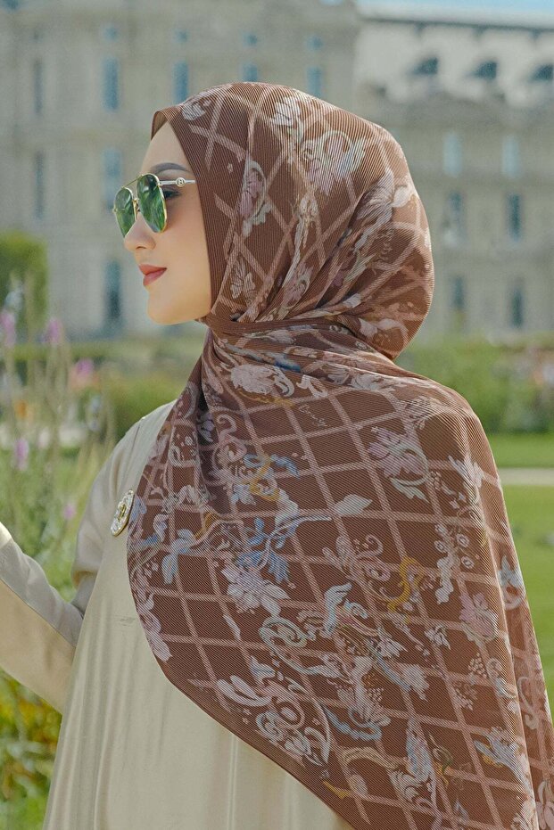Autograph Pleated Shawl - Brûlée