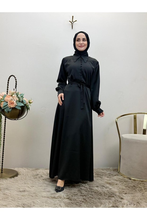 فستان ساتان بأزرار على شكل حرف A