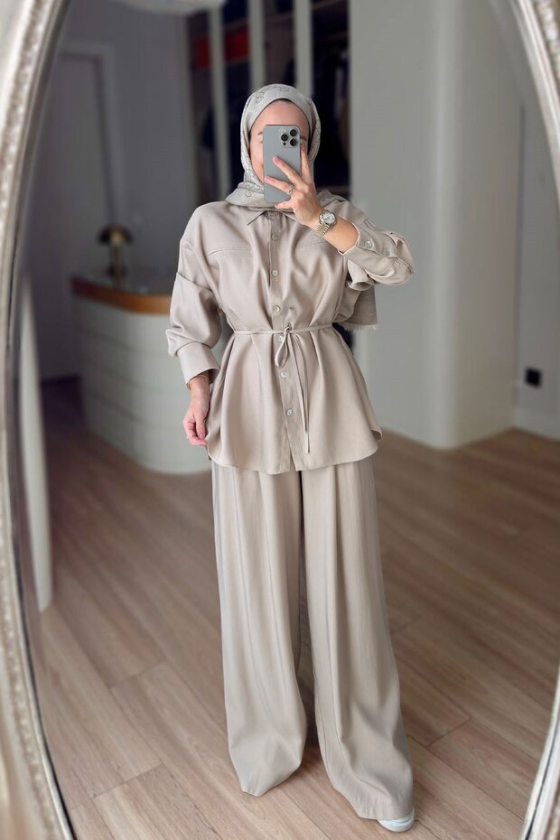 Lace-Up Blouse Trousers Set - Beige