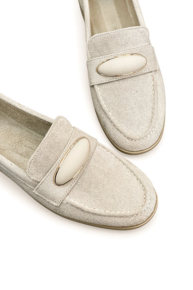 Women's Loafer with Orthopedic Sole and Buckle