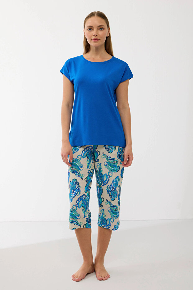 11702 Women's T-Shirt and Pants Set