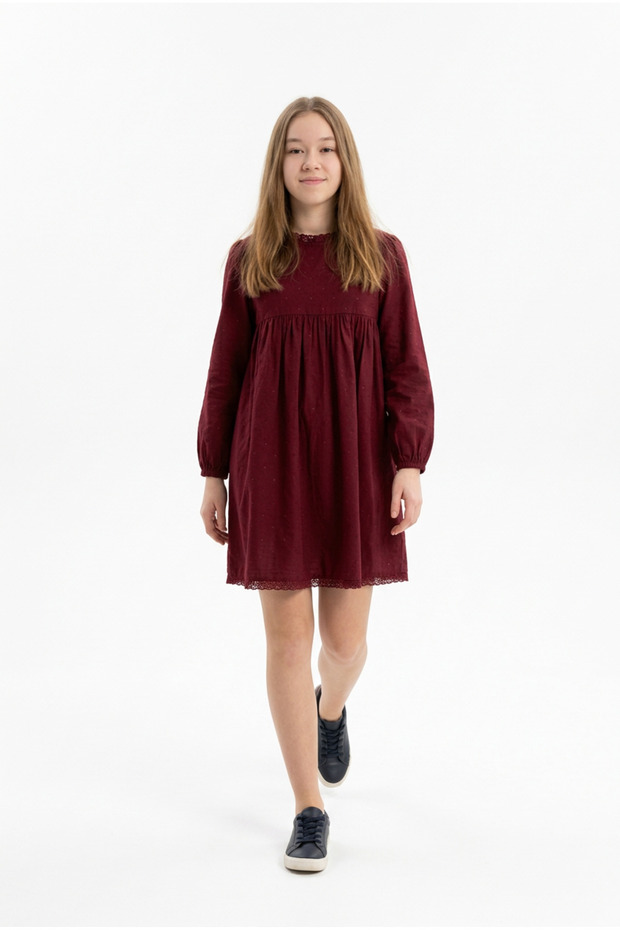 Rochie cu broderie - 1