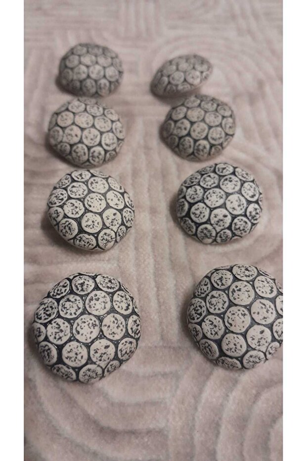 Polyester Button 30 Size 20 mm 8 Pieces