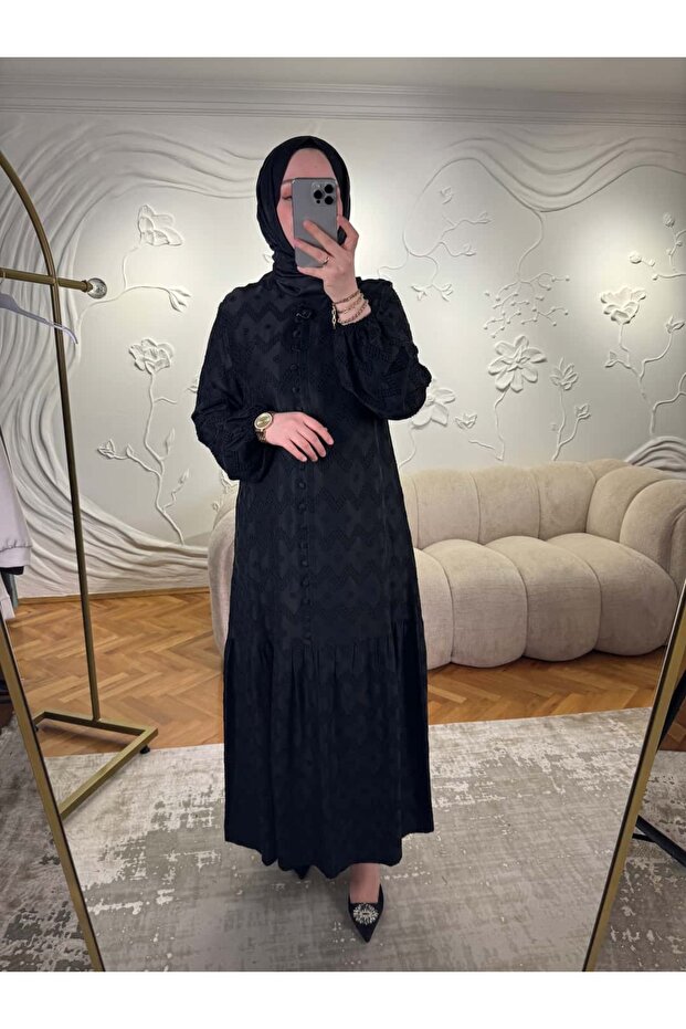 فستان حرير كورفا أسود