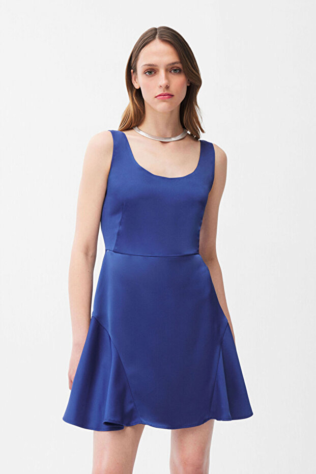 Kolsuz Godeli Mini Elbise - 4