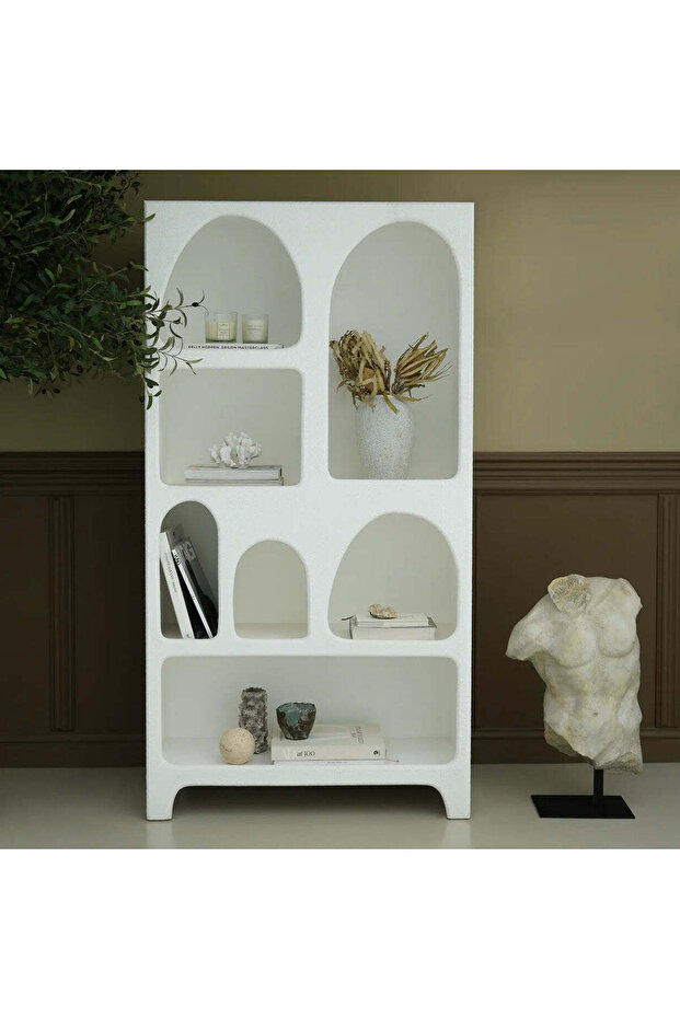 ISABELLE BOOKSHELF