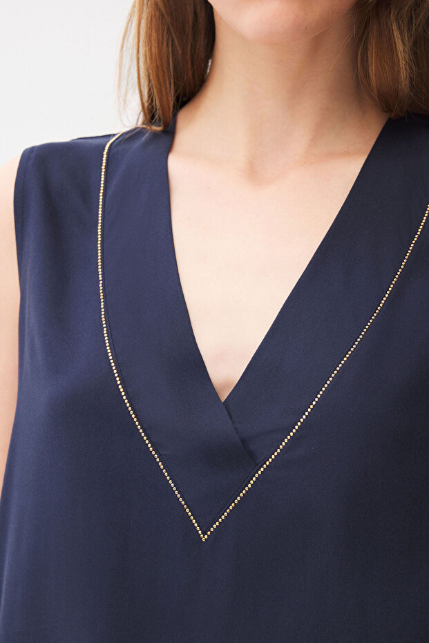 Taş Detaylı Kolsuz Örme Bluz - 2