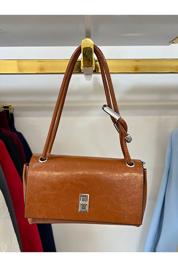 Stylish Bag with Buckle