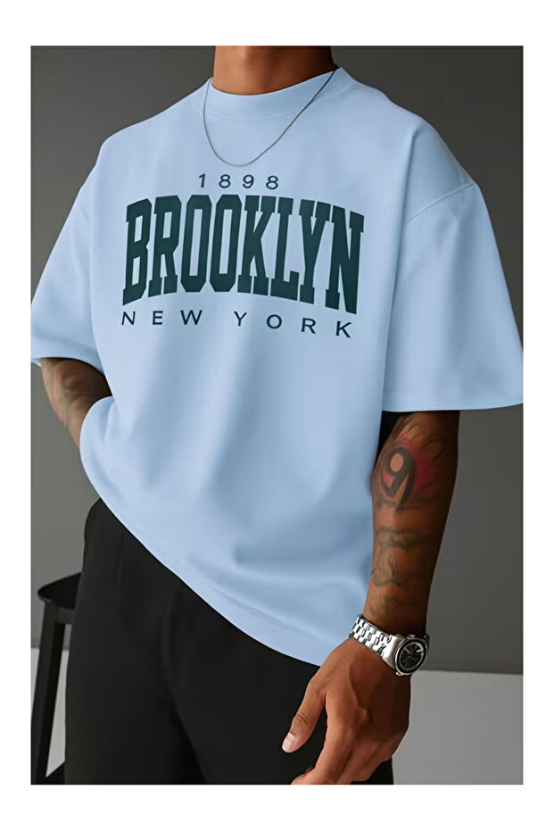 Unisex "Brooklyn" Printed T-Shirt -Modern Style
