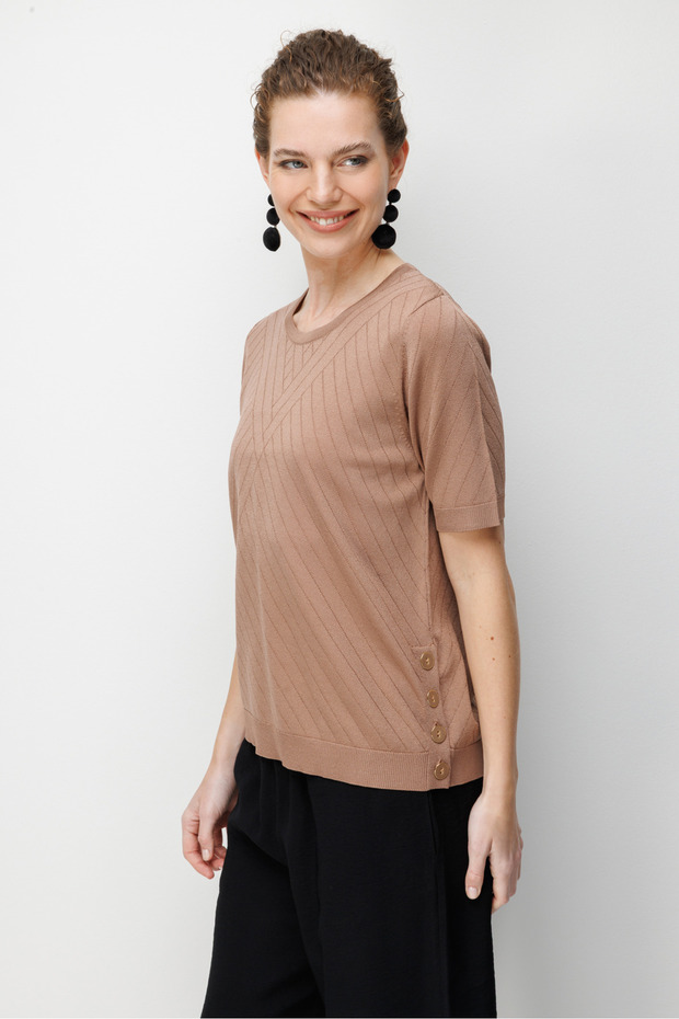 Women's Crew Neck Blouse Striped with Side Buttons Fine Knit Moka