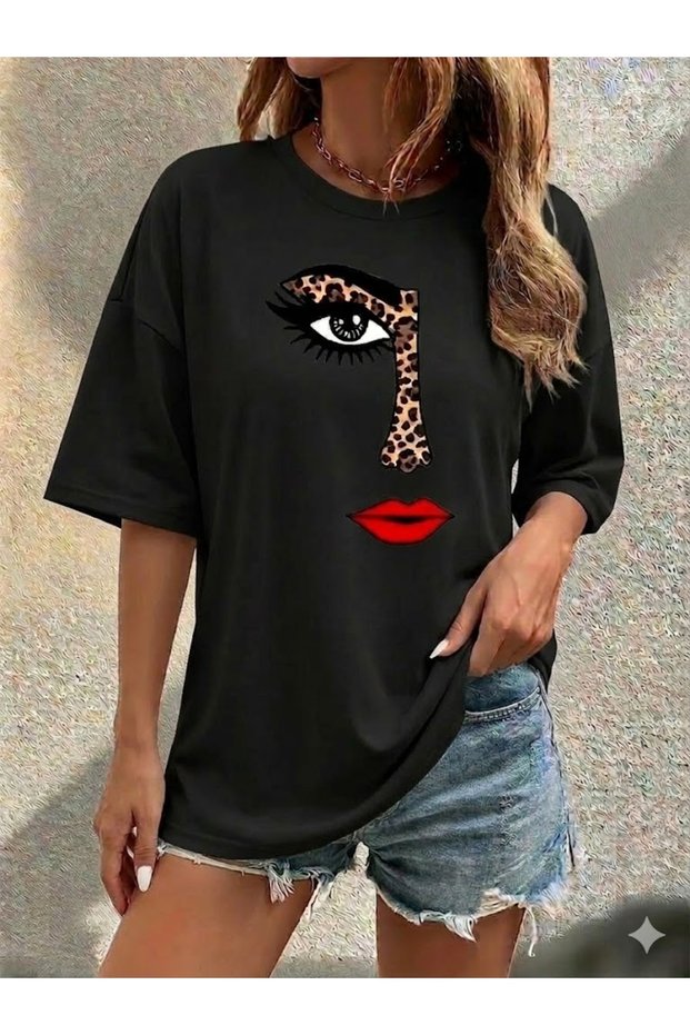 Women's Face Printed Oversized T-Shirt Loose Fit