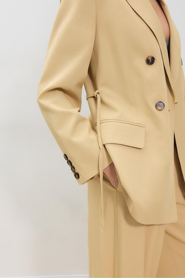 Kemerli blazer ceket - 4