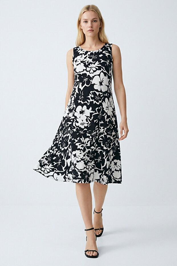 A-Line Comfortable Dress with Drapey Thick Straps