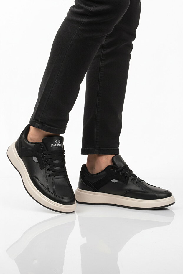 Dakır's Black and White Lace-Up Men's Casual Shoes