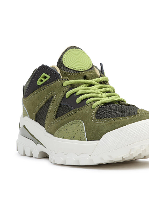 Ua Amzn Trailhead - 7