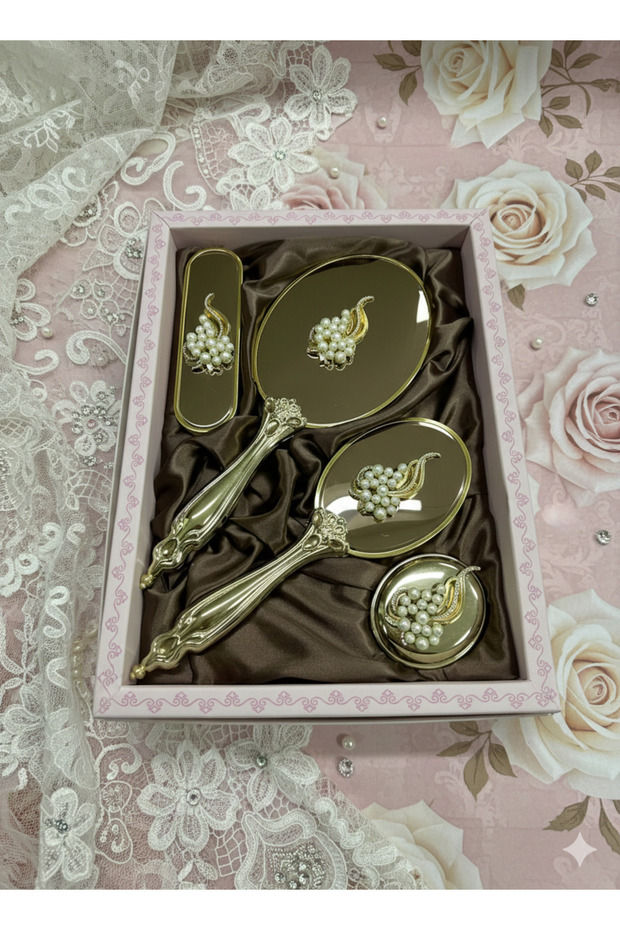 Missayza Special Collection - 4 Piece Pearl Detailed Gift and Dowry Mirror Set