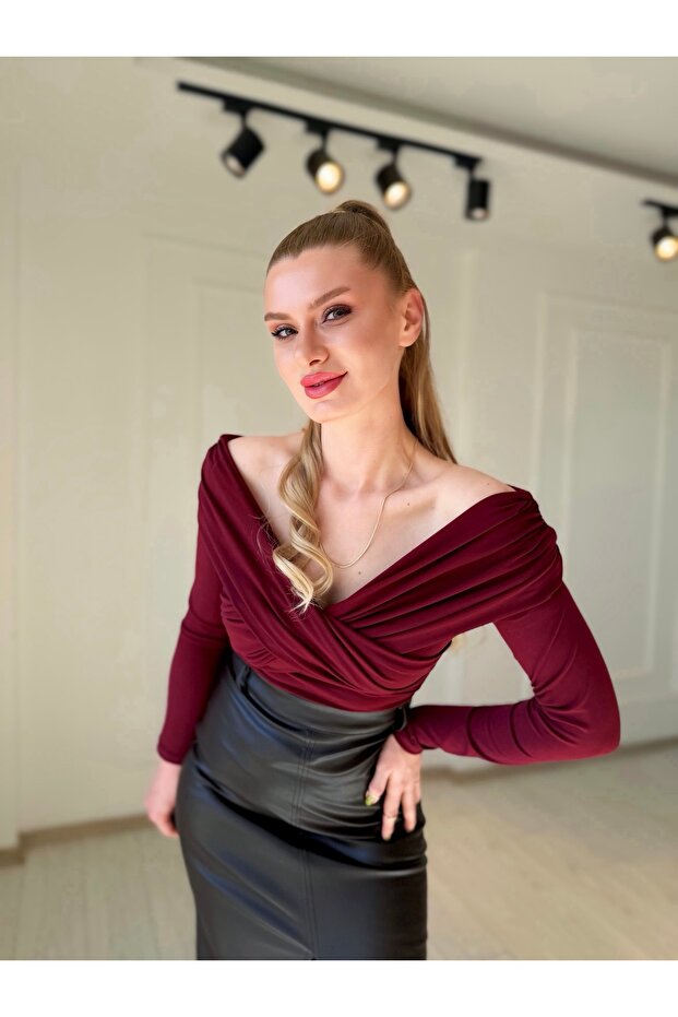 Omuz Drapeli Bluz - 8