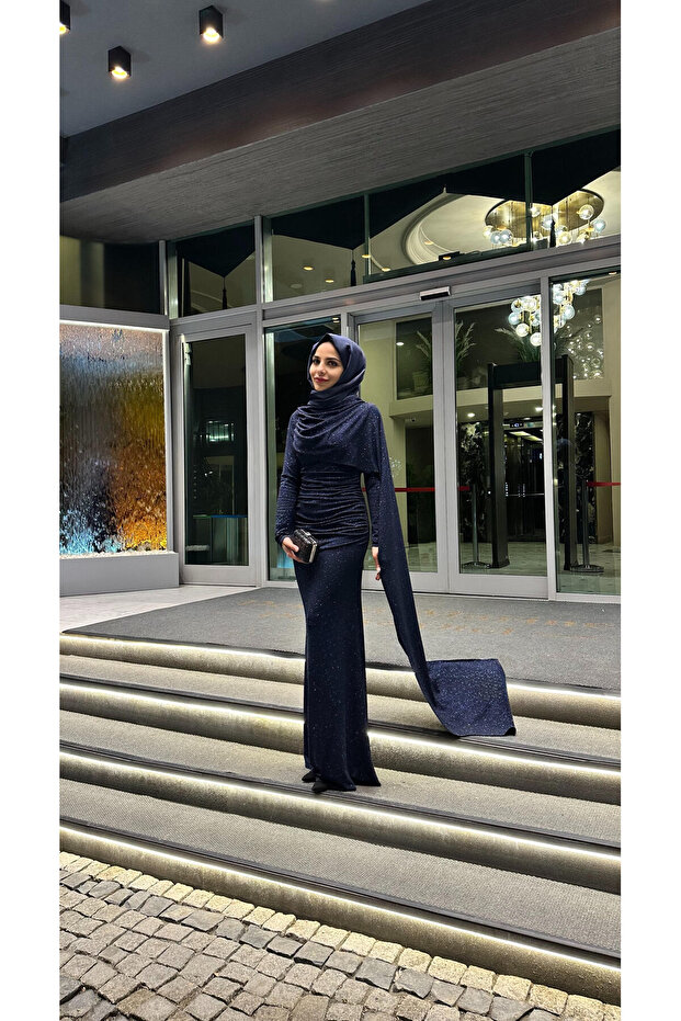 Hijab Tailed Glittery Liva Evening Dress
