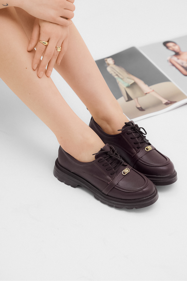 Women's Brown Leather Comfortable Fit Thermo Sole Lace-Up Casual Shoes
