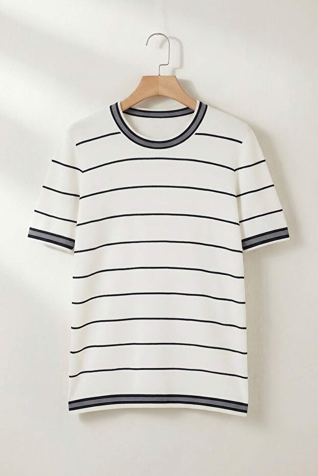 Ekru Regular/Normal Kesim Çizgili Triko T-Shirt TMNSS26TS00021 - 4