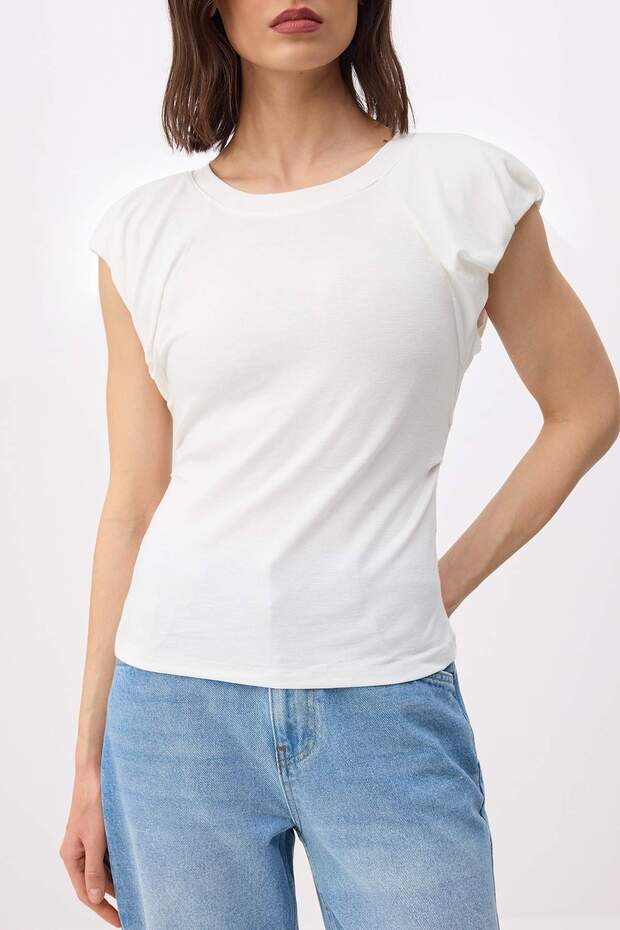 Ekru Fitted/Vücuda Oturan Reglan Kol Kısa Kollu Yumuşak Örme Bluz TWOSS26BZ00526 - 3