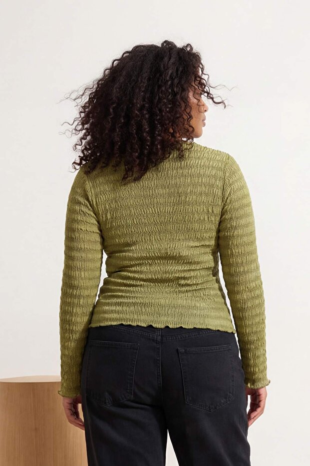 Haki Fitted/Vücuda Oturan Dokulu Tül Esnek Örme Büyük Beden Bluz TBBAW26AF00030 - 2