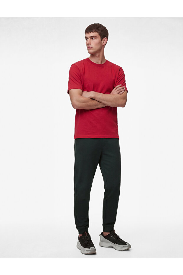 Relaxed Fit Cotton Jogger Sports Sweatpants with Pockets and Elastic Waist