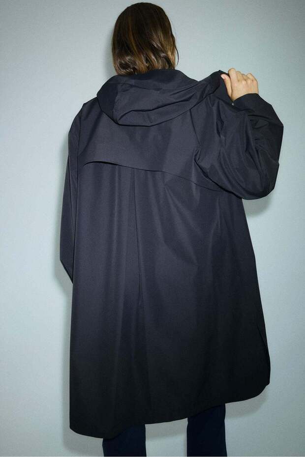 سترة واقية من المطر مع StormMove™