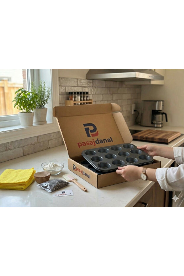 12'li Muffin Kek Kalıbı - 5