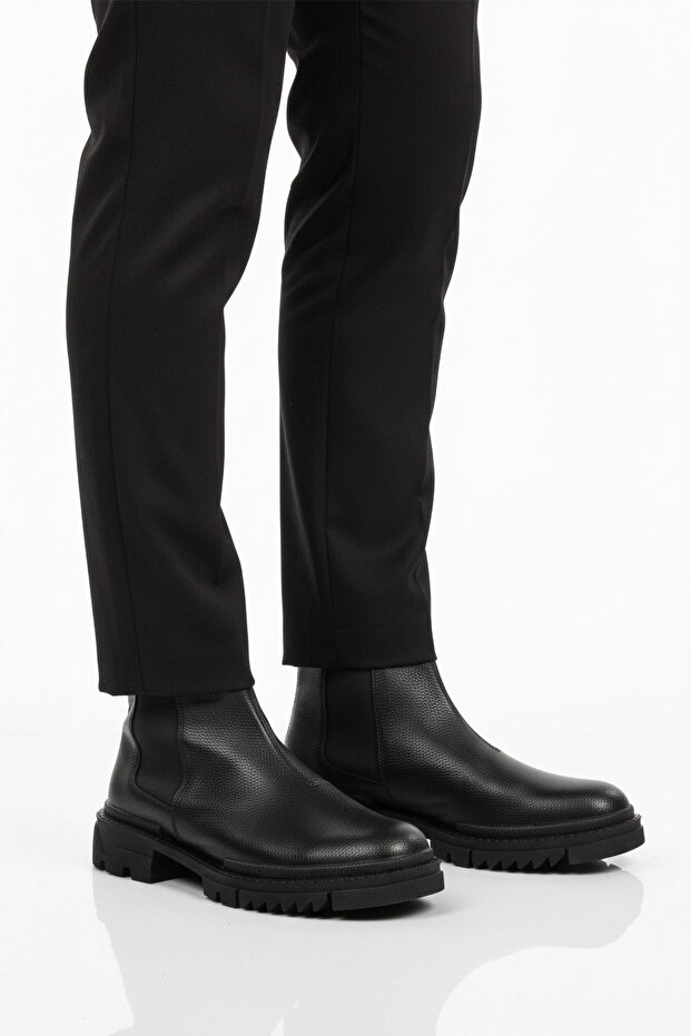 Black Men's Chelsea Boots with Fleece Inside