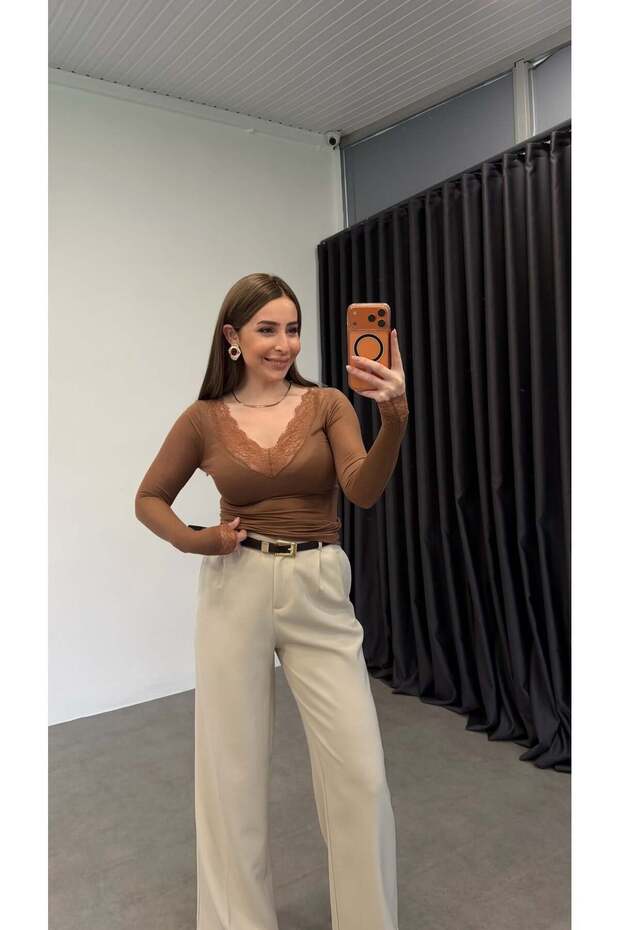 Dlv Cashmere Lace Li Blouse Brown