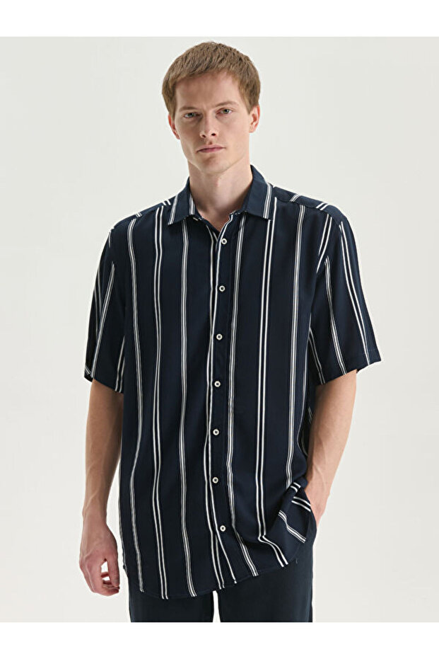 Regular Fit Short Sleeve Striped Men's Shirt