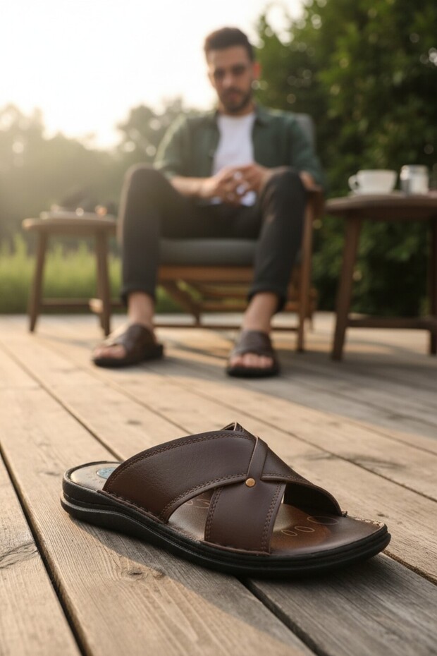 Vaketa D Textured Men's Slippers with Massage Effect Insole