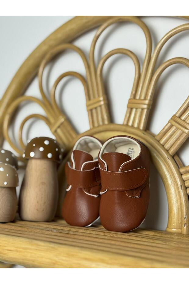 Velcro Shoes