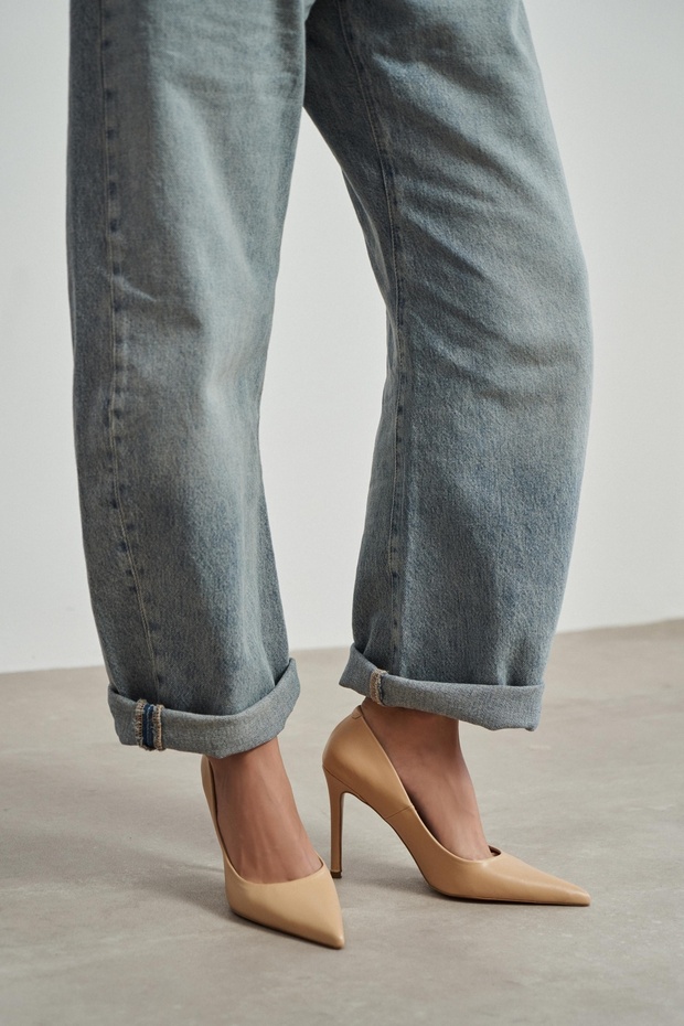 Lunara Ten Matte Pointed Toe Women's Stiletto