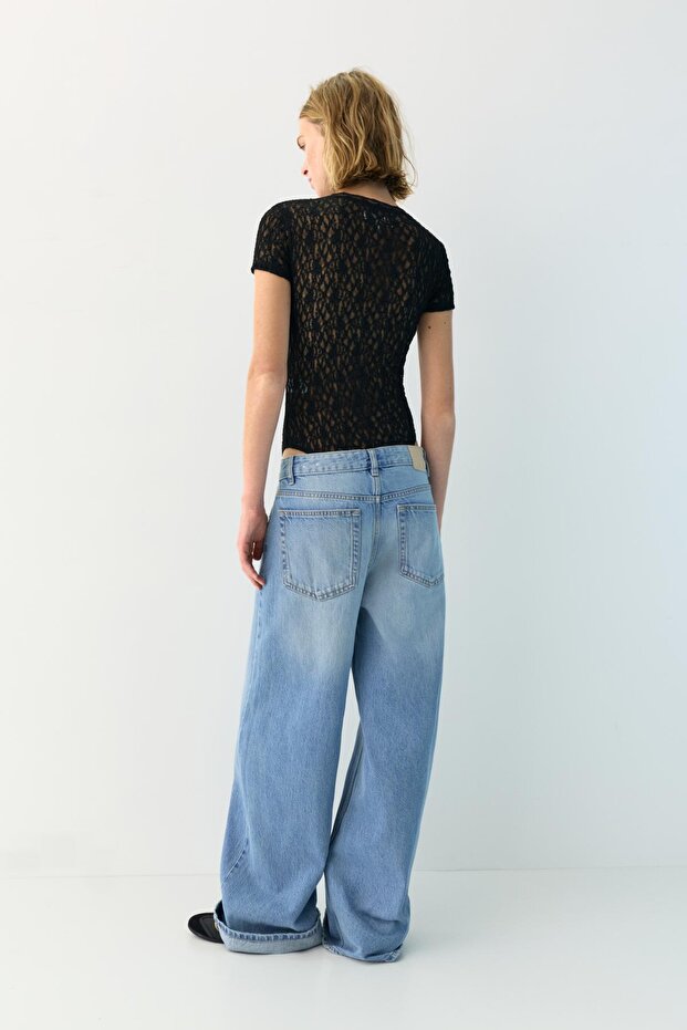 Kısa kollu dantel body - 5