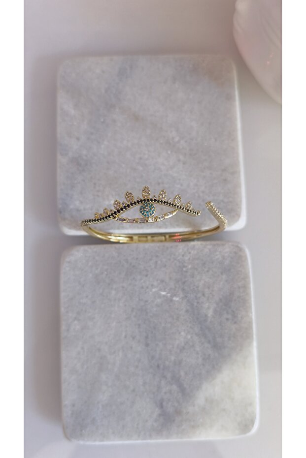 Special Series Embedded Stone Eye Model Clamp