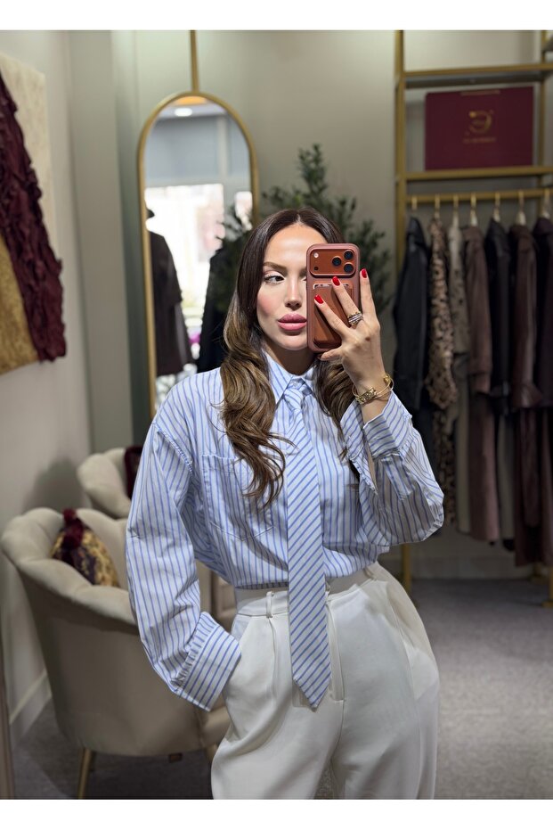 Kravatlı oversize gömlek - 1