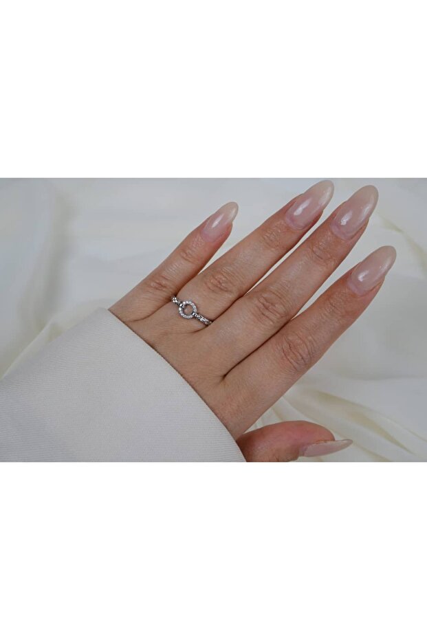 Yzk389 Round Ring with Full Stone Detail and Adjustable Size