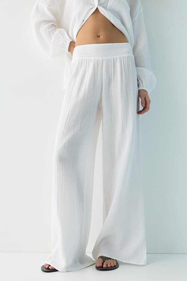 Şifon görünümlü dökümlü pantolon - 4