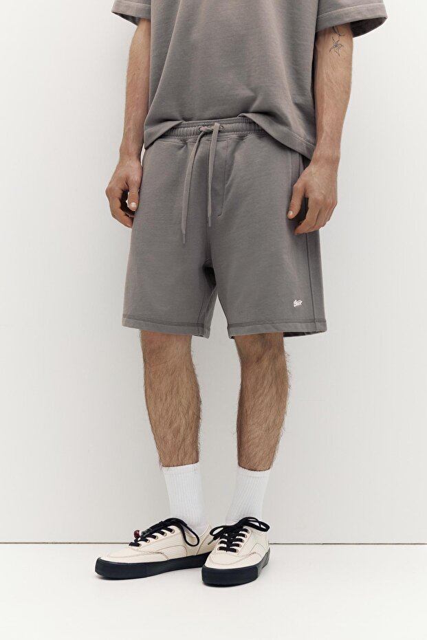 Logolu jogger bermuda şort - 2