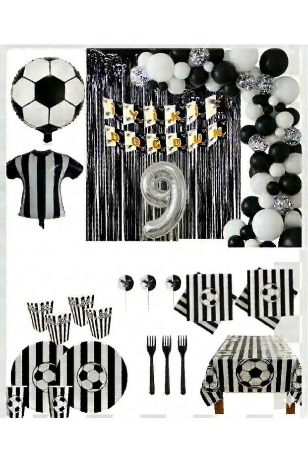 Fans 16 Person Black and White (Bjk) 9 Year Old Birthday Balloon Concept
