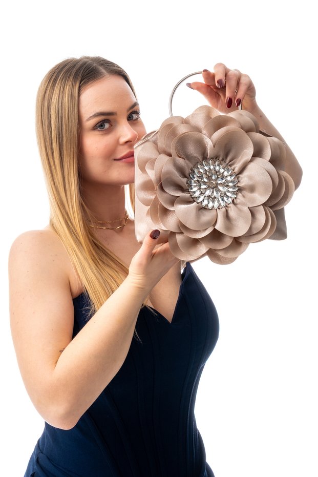 Valentina |   Silver Metal D Strappy Flower Bag Clutch Bag Evening Dress Casual Stylish Women's Bag Si