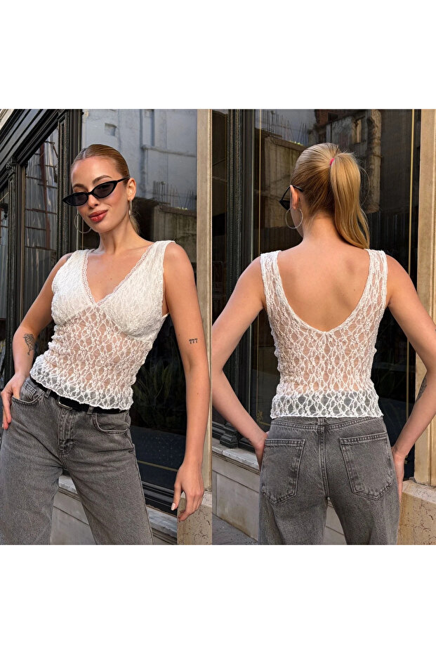 Women's Ecru V-Neck Sleeveless Backless Bust Lined Sheer Stylish Lace Blouse