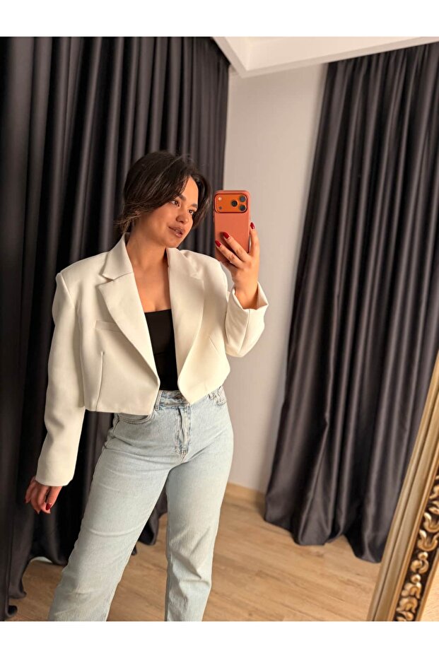 Kısa Blazer Ceket - 1