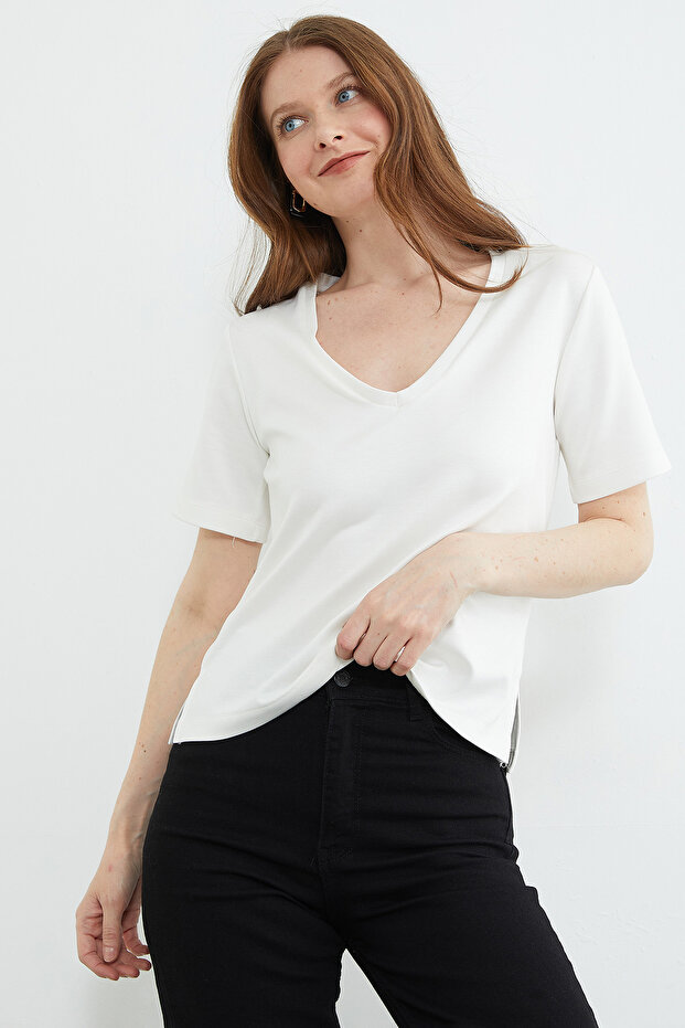Basic V-Neck Modal T-Shirt - 5