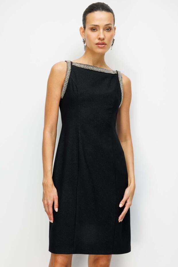 Taş İşlemeli Simli Kumaş Elbise - 4